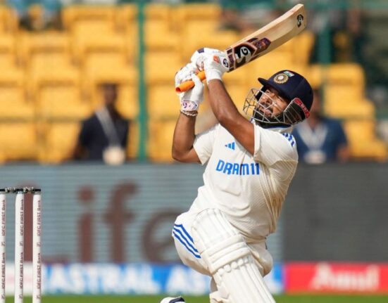 Rishabh Pant 11