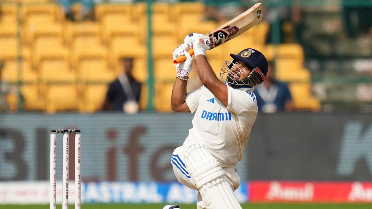 Rishabh Pant 11