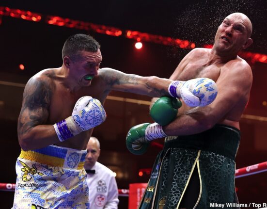 Tyson Fury vs Oleksandr Usyk action26