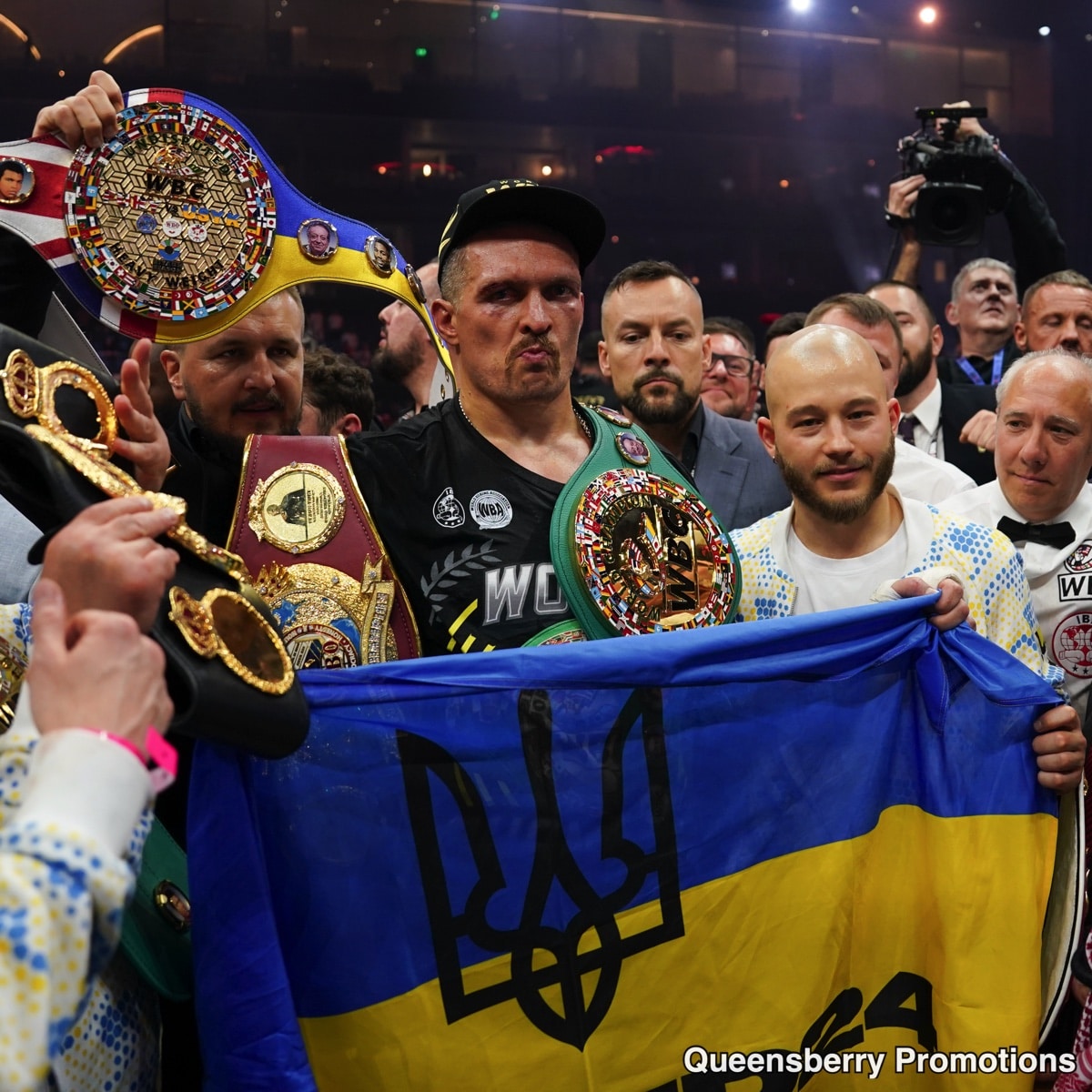 usyk defeats fury1